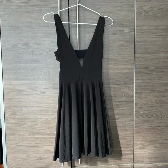 princess polly baby blue dress Urban Outfitters Black dress M (8-10) main image 0